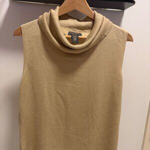 Banana Republic Sleeveless Silk turtleneck Top XL Beije